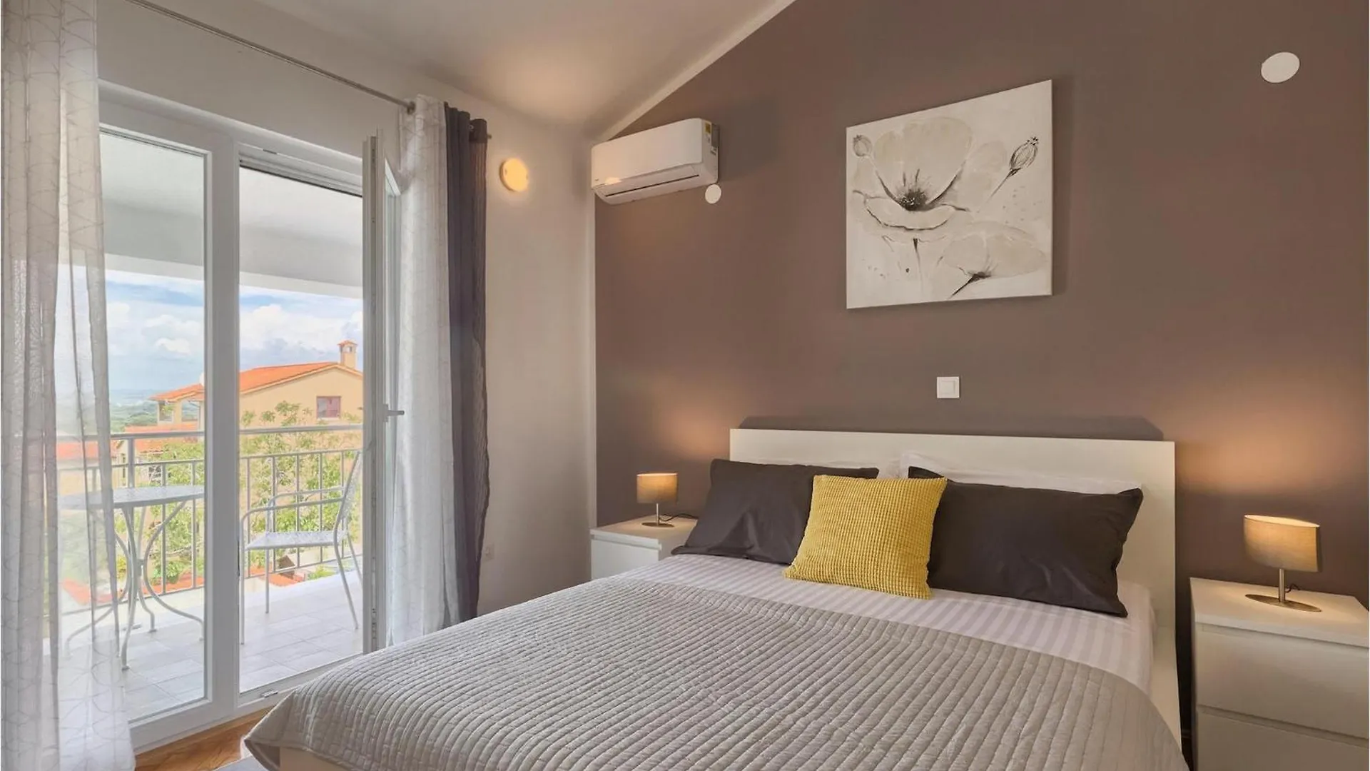 Villa Kozada Stinjan Holiday home